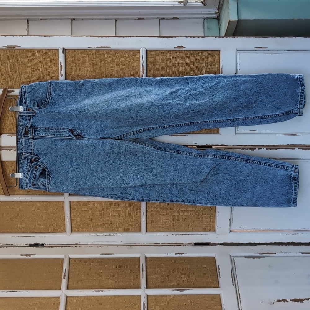 Vintage Levi's mom jeans